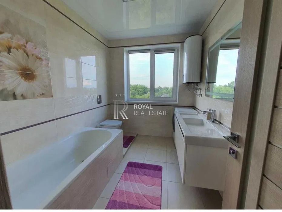 Продаж квартири Погреби 2к 68м2 Броварський район Грушевського вул.