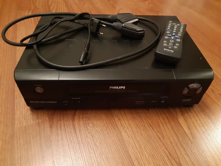 відеомагнітофон філіпс Philips VR510/58 Made in Europe