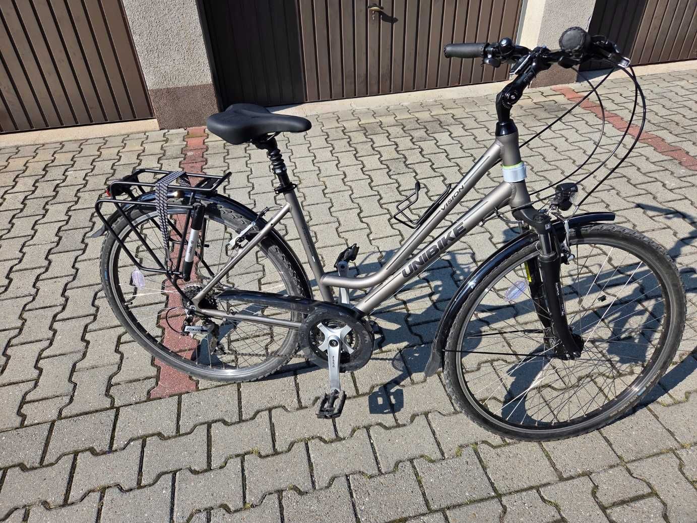 Sprzedam dwa rowery UNIBIKE VISION 19" i 17" na kołach 28"