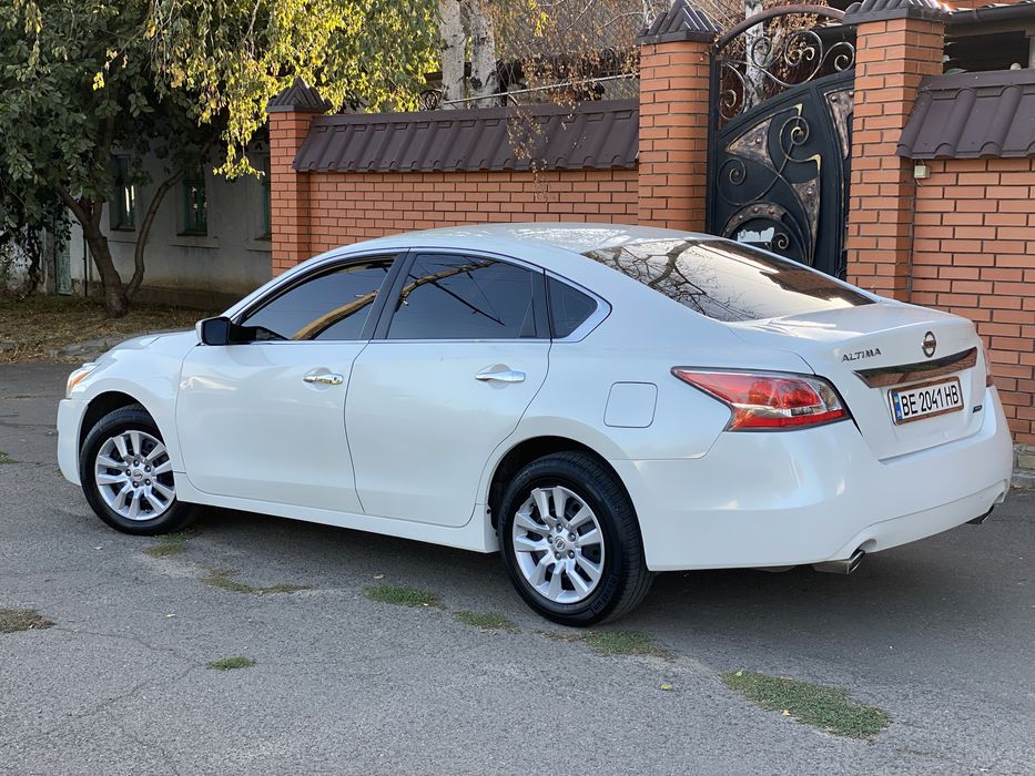 Nissan Altima 2013 Автомат