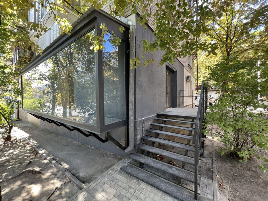 Без %, продажа, коммерция с арендатором, Печерск, Стрит Ритейл