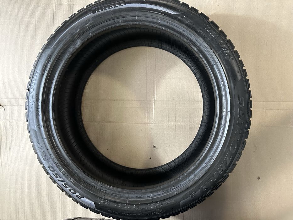 Pirelli Sottozero 3 205 50r17 зимова