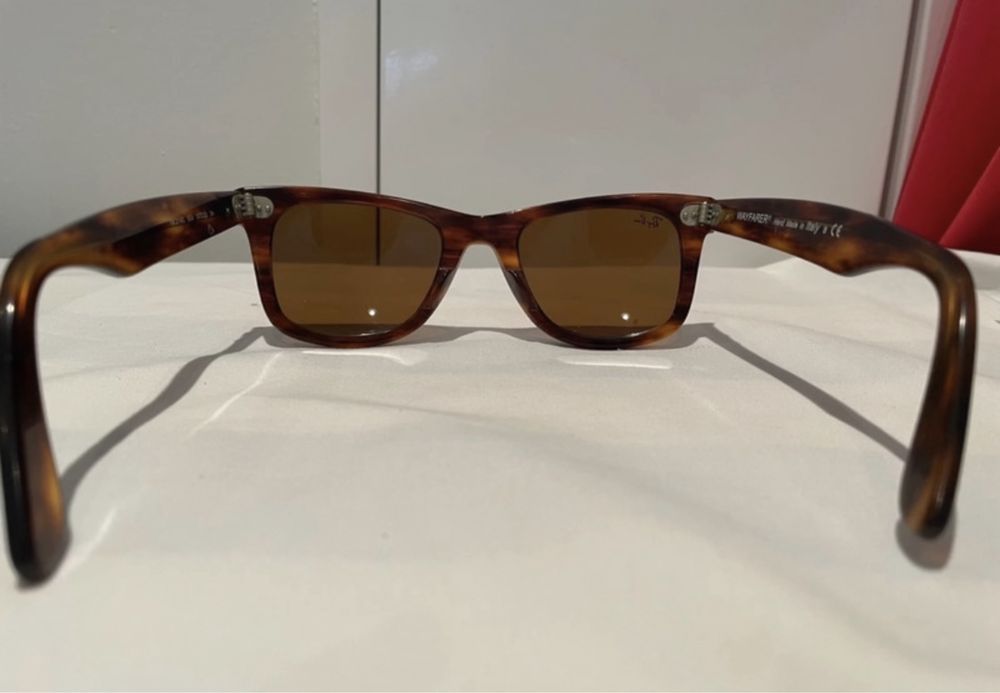 RayBan Wayfarer