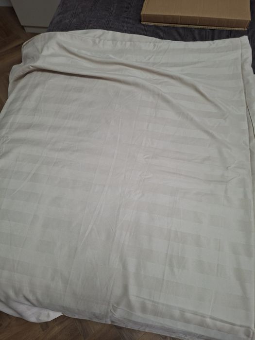 Постільна білизна