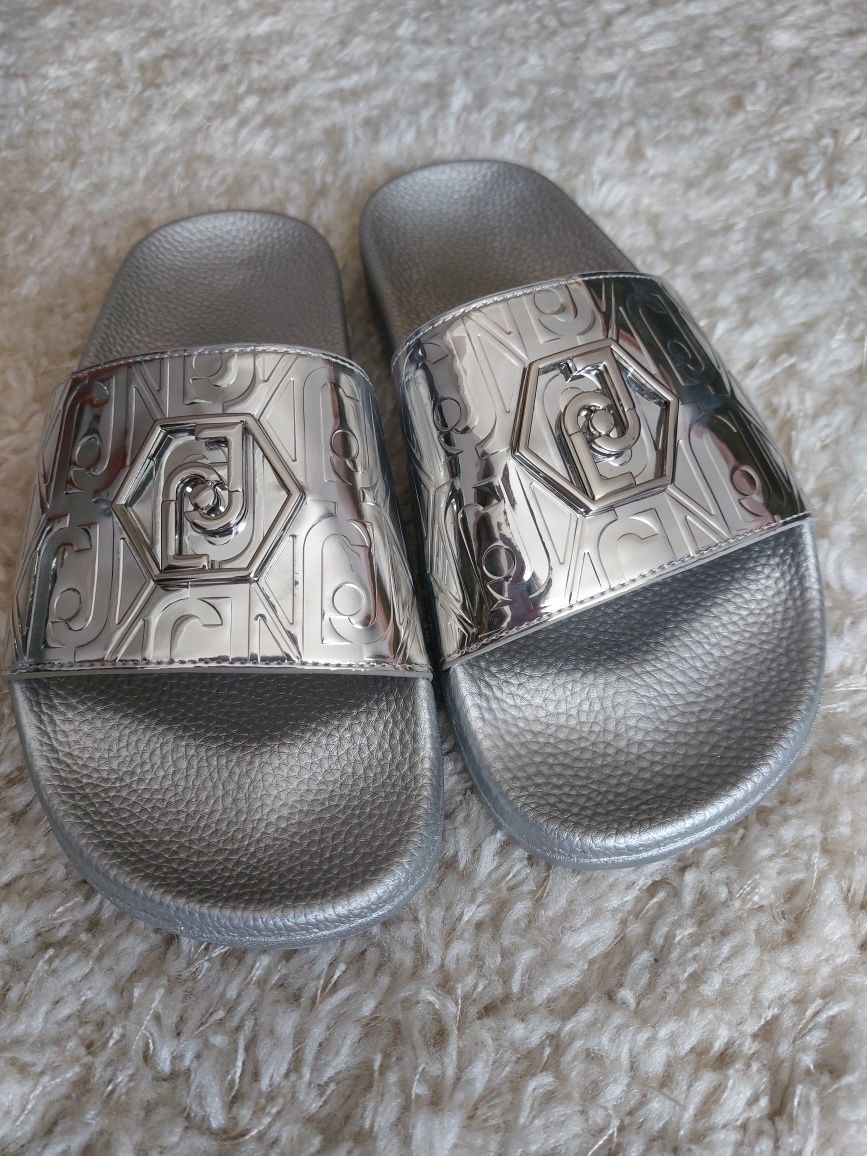 Nowe klapki Liu jo 37