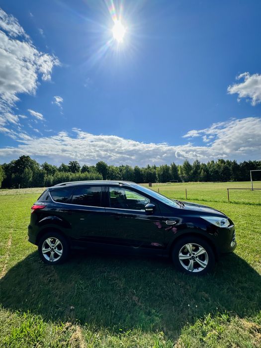Ford Kuga 1.5 Benzyna • 2015 • 99 568 km • Hak holowniczy