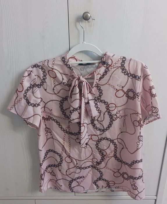 Różowa koszula Mohito