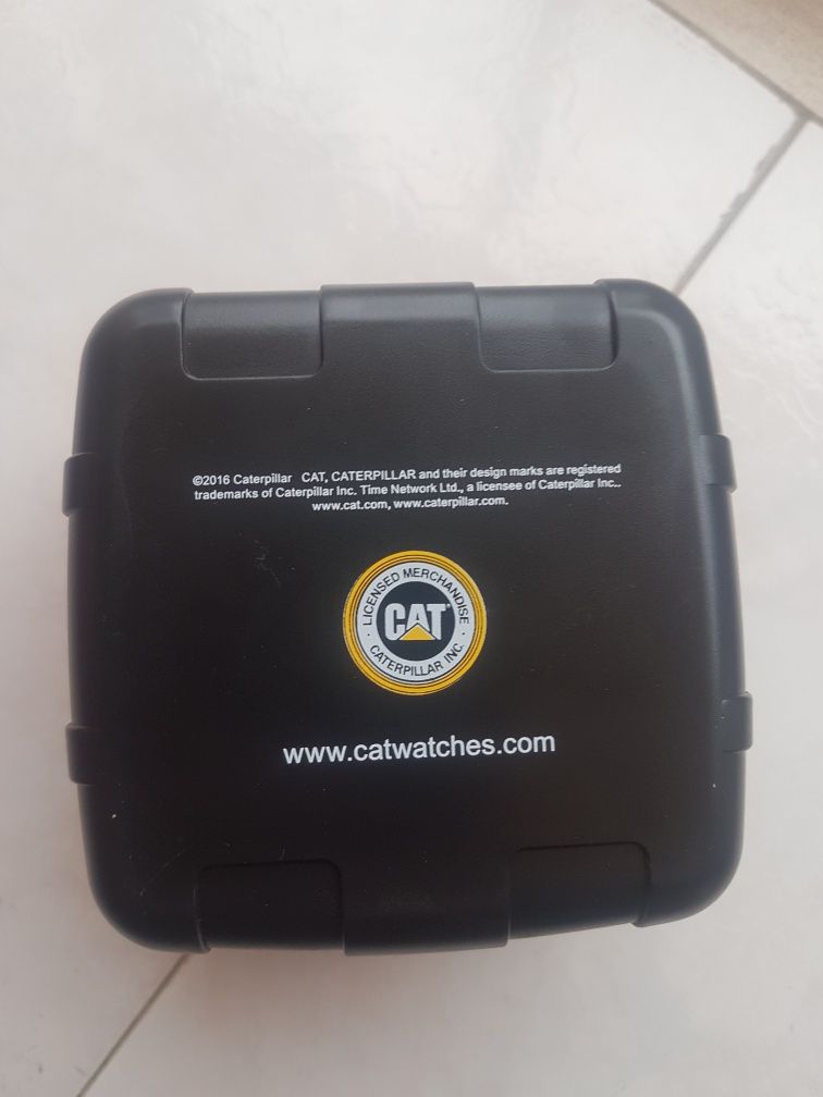 Caixa box relogio CAT