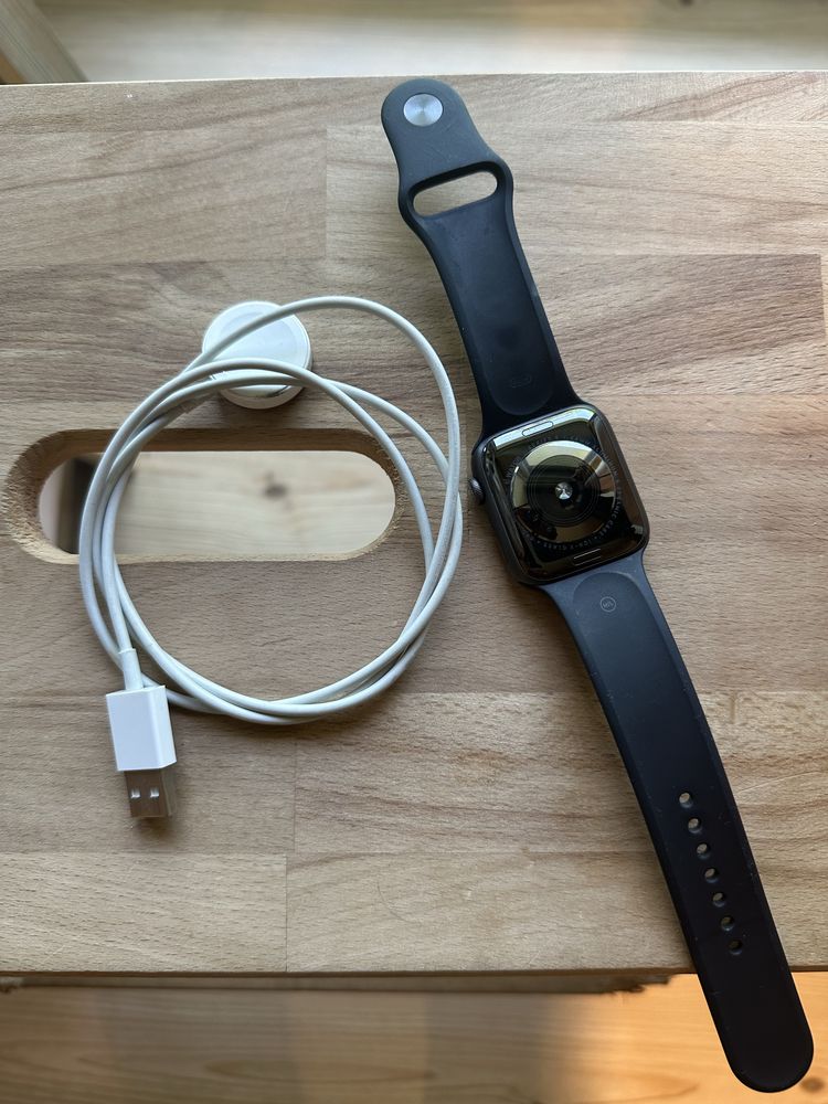 Apple watch serie 5 - 44mm