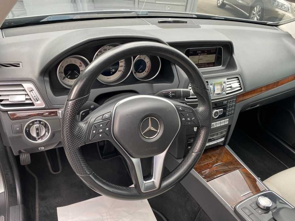 Mercedes-Benz Classe E 200 Coupé 2014 Cx. Autom. 7v.