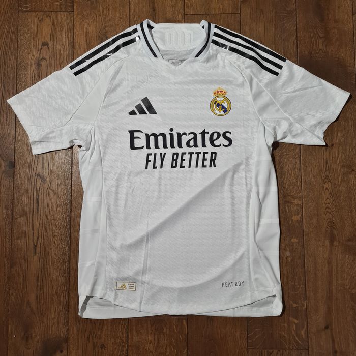koszulka domowa Realu Madryt madrid jersey t-shirt aktualny sezon 2025