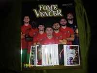 caderneta completa  com os cromos por colar  fome de vencer  2021