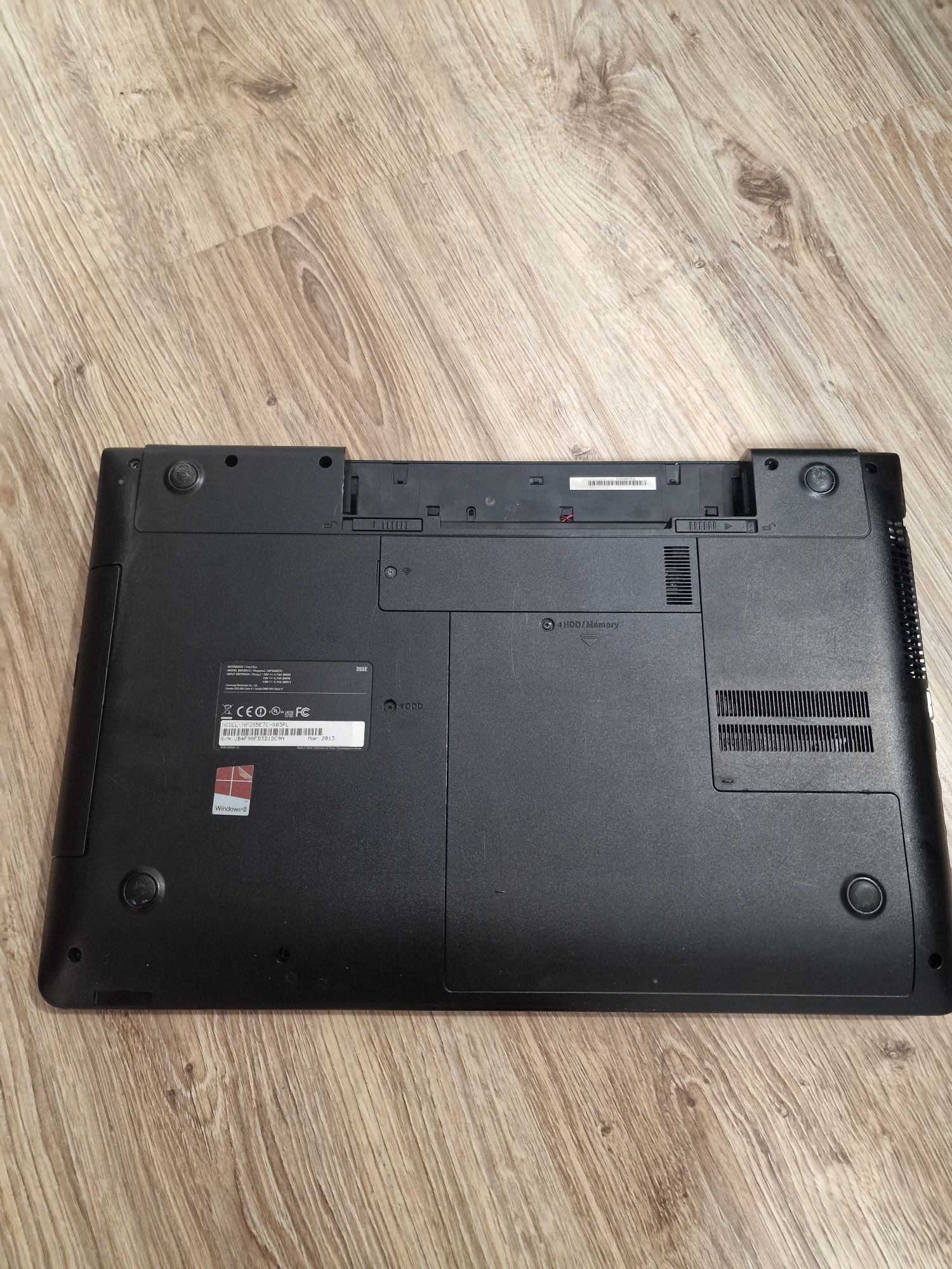 Laptop Samsung NP355E7C