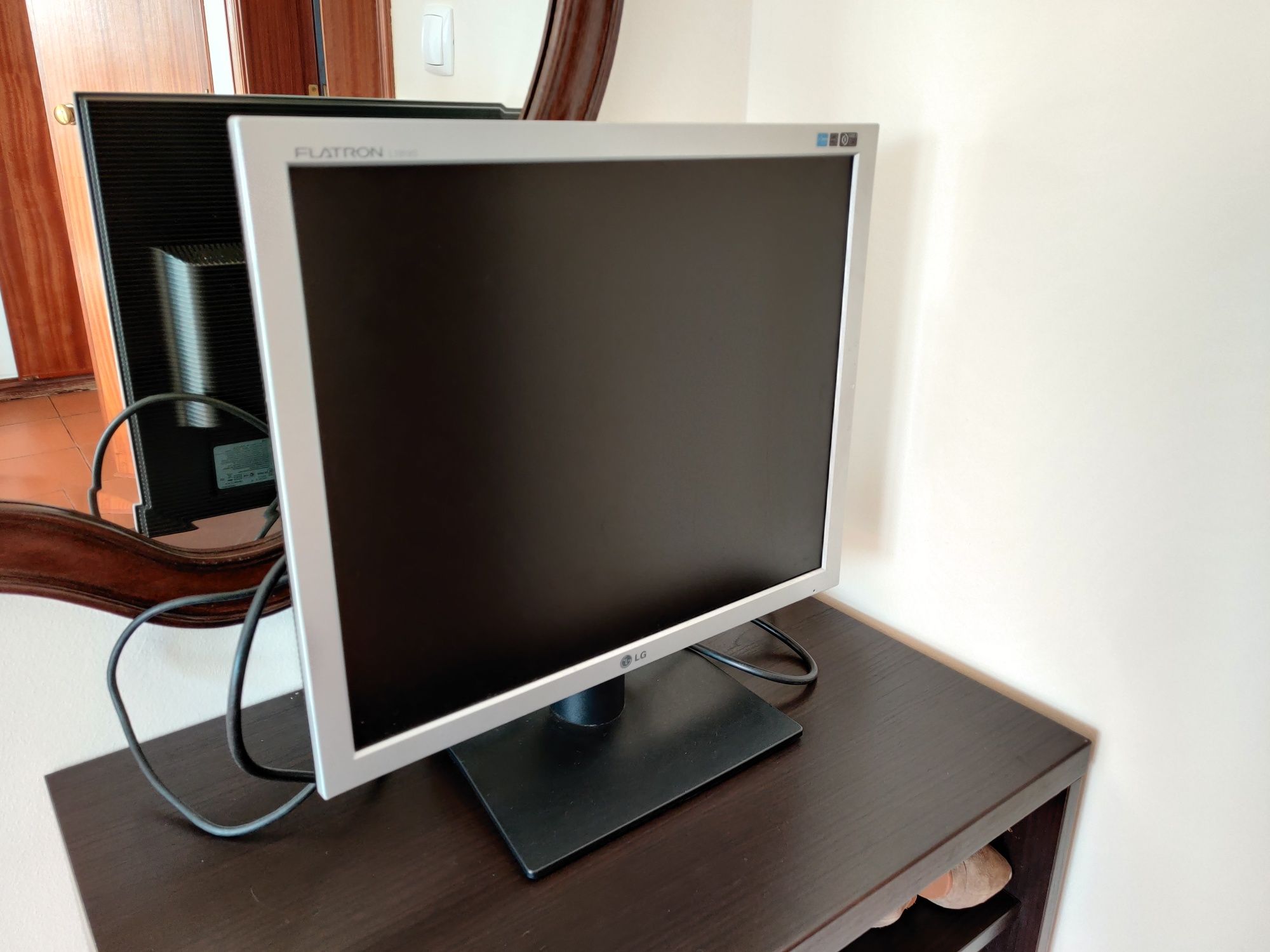 Monitor LG antigo