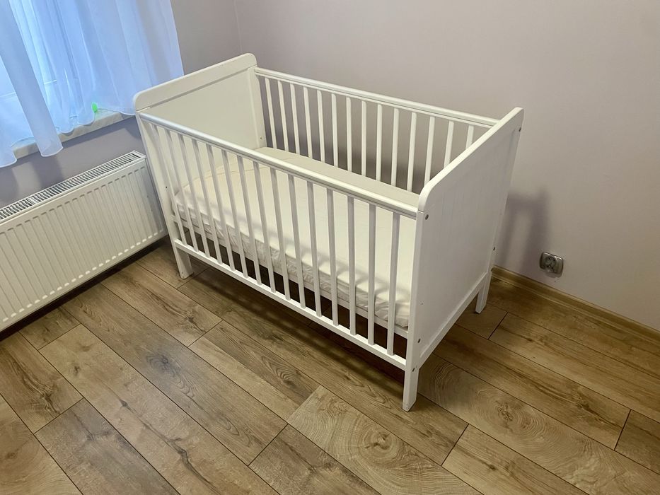 Łóżeczko dziecięce 120x60 Woodies + materac