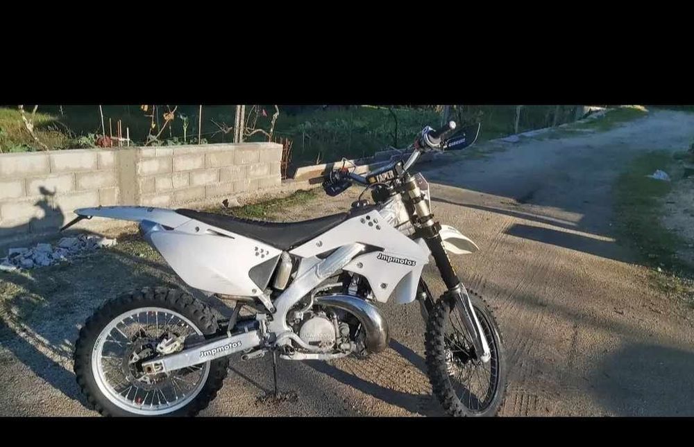 Kawasaki kdx250 AF