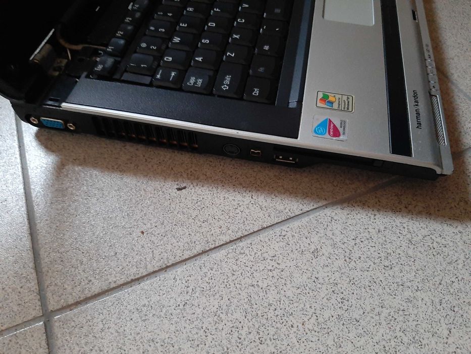 Laptop Toshiba Satellite M70-159 uszkodzony
