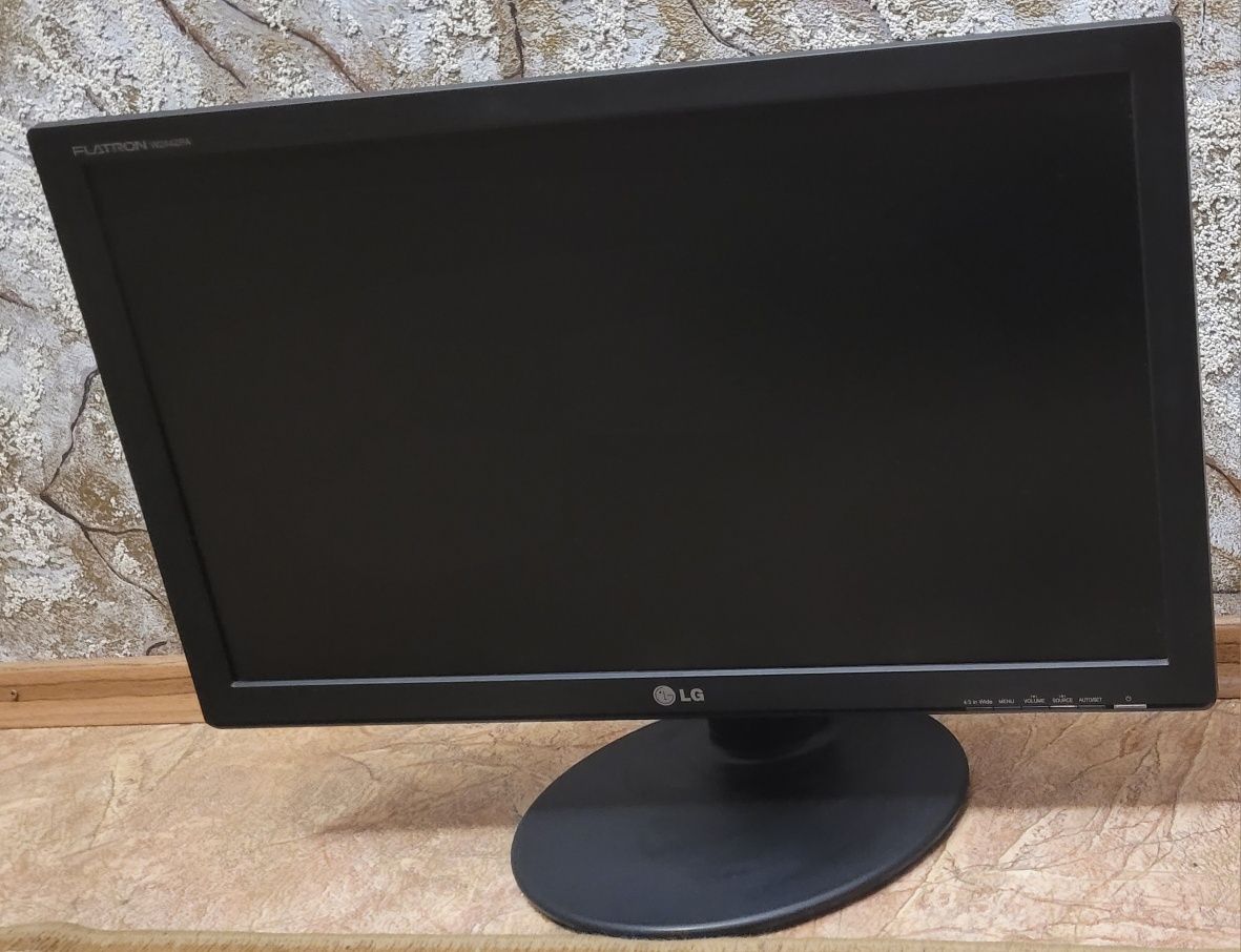 Монитор 24" LМонітор LG Electronics W2442PA-BF