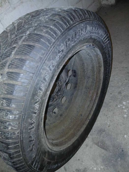 opona z felgą r15 195/65 zima
