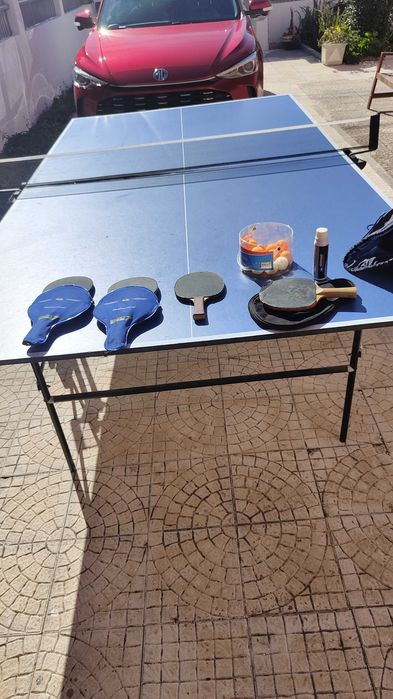 Mesa para jogar ténis de mesa ping-pong
