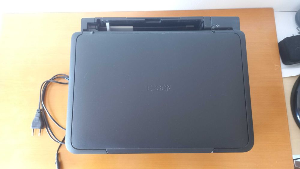 Impressora Epson XP 202 Wifi multifunções com scanner