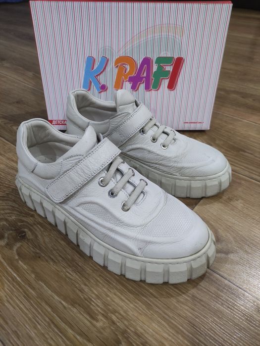 Кросівки, ботіночки,  уггі, UGG,  Reima, Nike Air