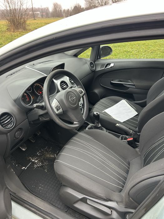 Opel Corsa D 1.4 B+G 2009rok
