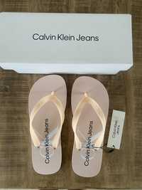 Japonki Calvin Klein 38