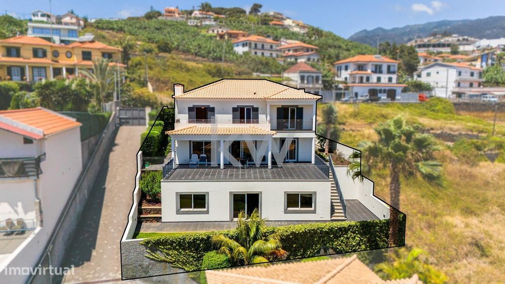 Moradia T4 + Escritório | Beco do Relojoeiro | São Martinho, Funchal