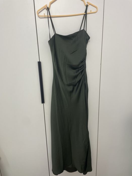 Сукні ZARA оригінал — XS, M (атласні, вечірні, святкові)