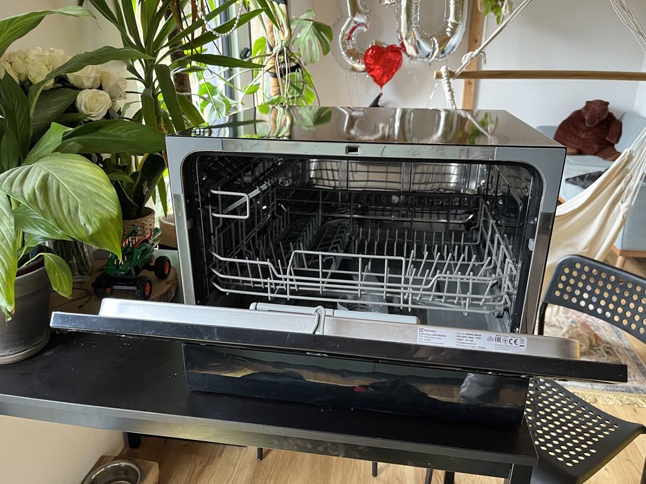 Zmywarka Electrolux ESF2400OK