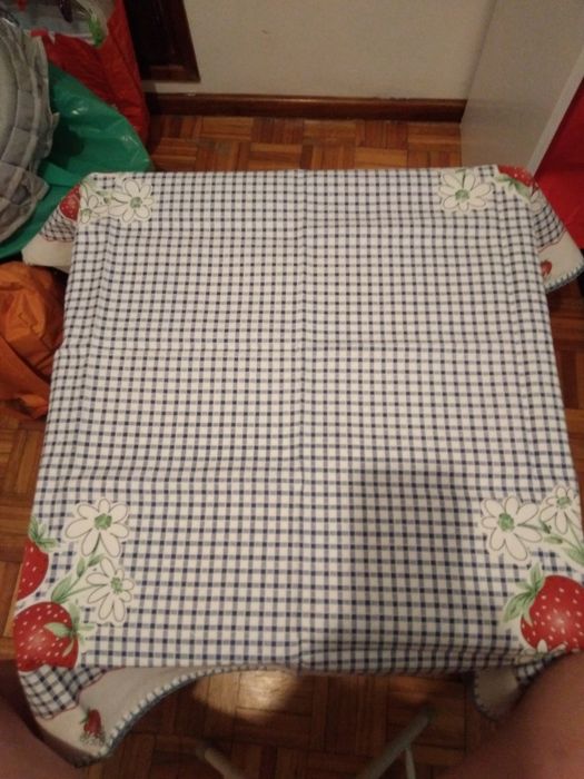 Toalhas de mesa.