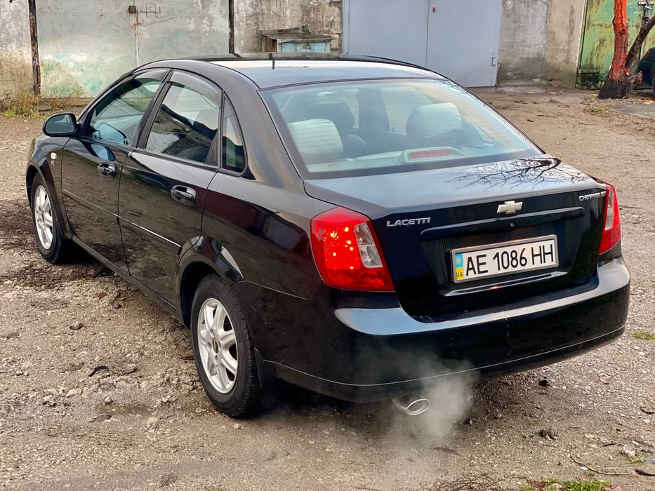 Продам Chevrolet Lacetti SE