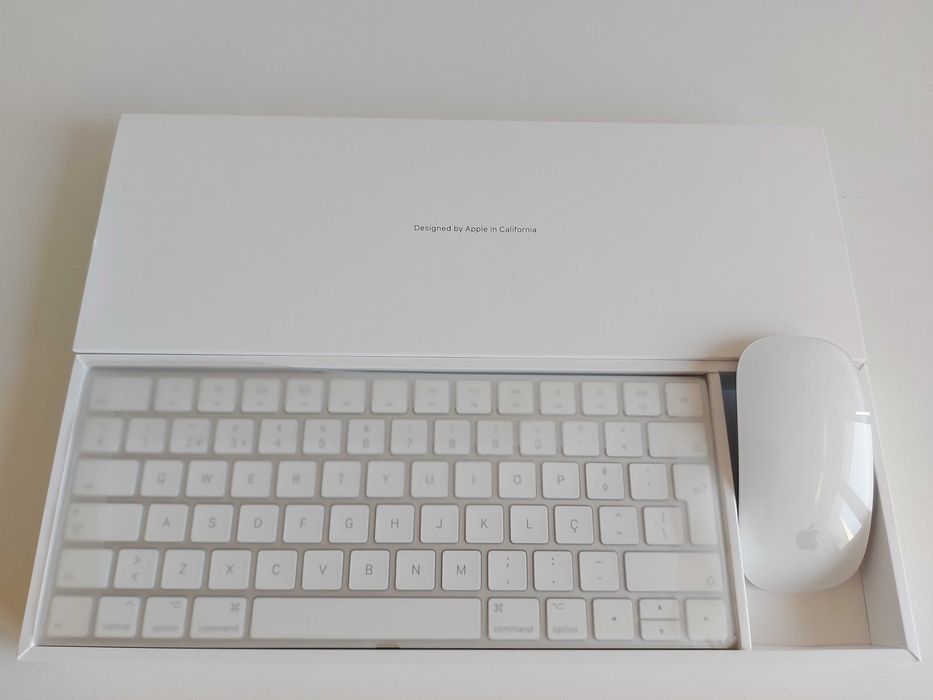 27' iMAC 5K Retina NOVO: 3.8 GHZ i7 512GB SSD