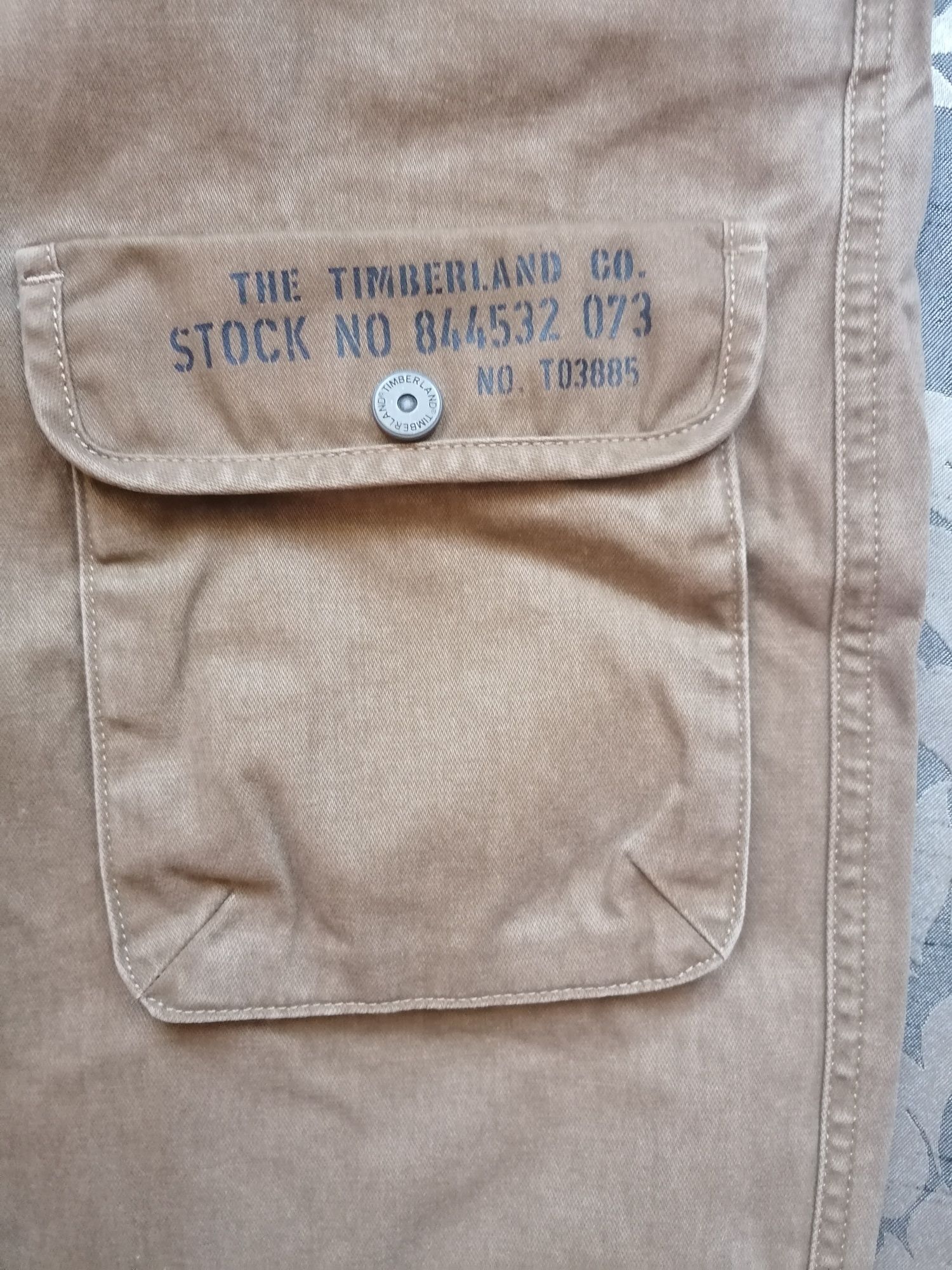 Nowe spodnie bojówki firmy Timberland