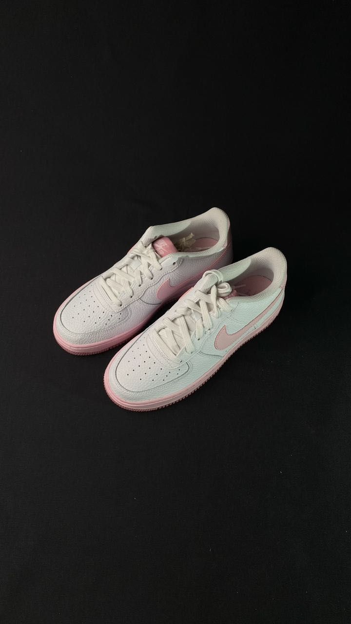 Кросівки жіночі Nike Air Force 1 Gs Elemental Pink