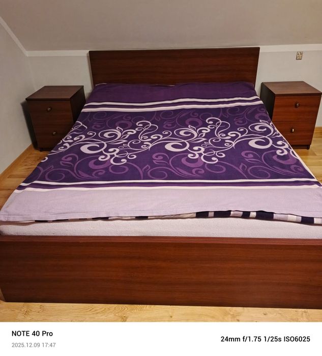 Łóżko sypialniane, meble, szafki,LED