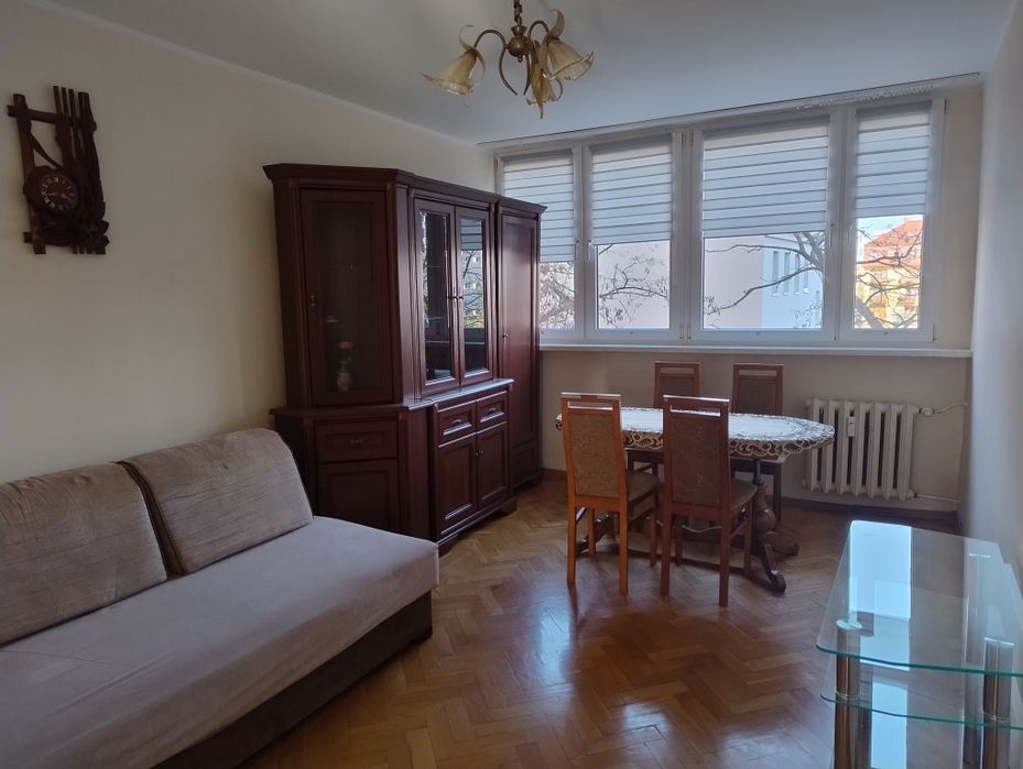 3 pokoje do wynajęcia Kopernik II piętro, winda