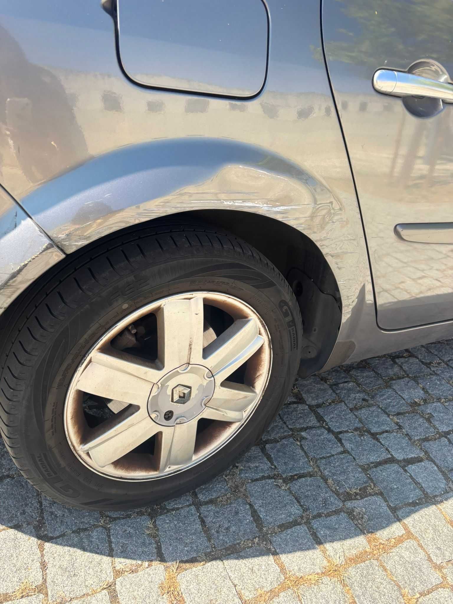 Renault Scénic 1.5 dCi (2003) – IUC antigo (23€/ano)