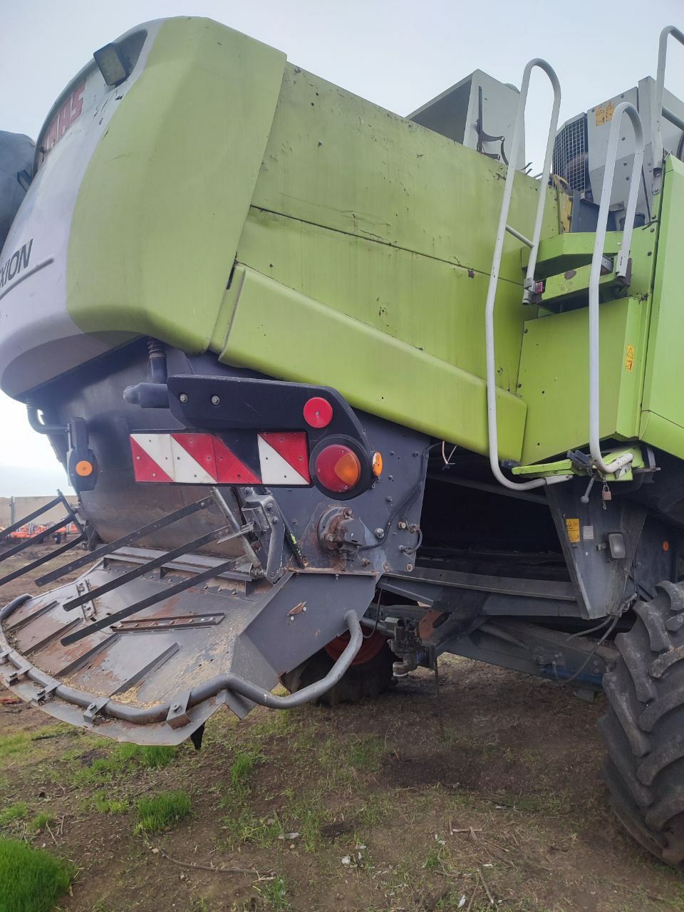 Комбайн Claas Lexion 560