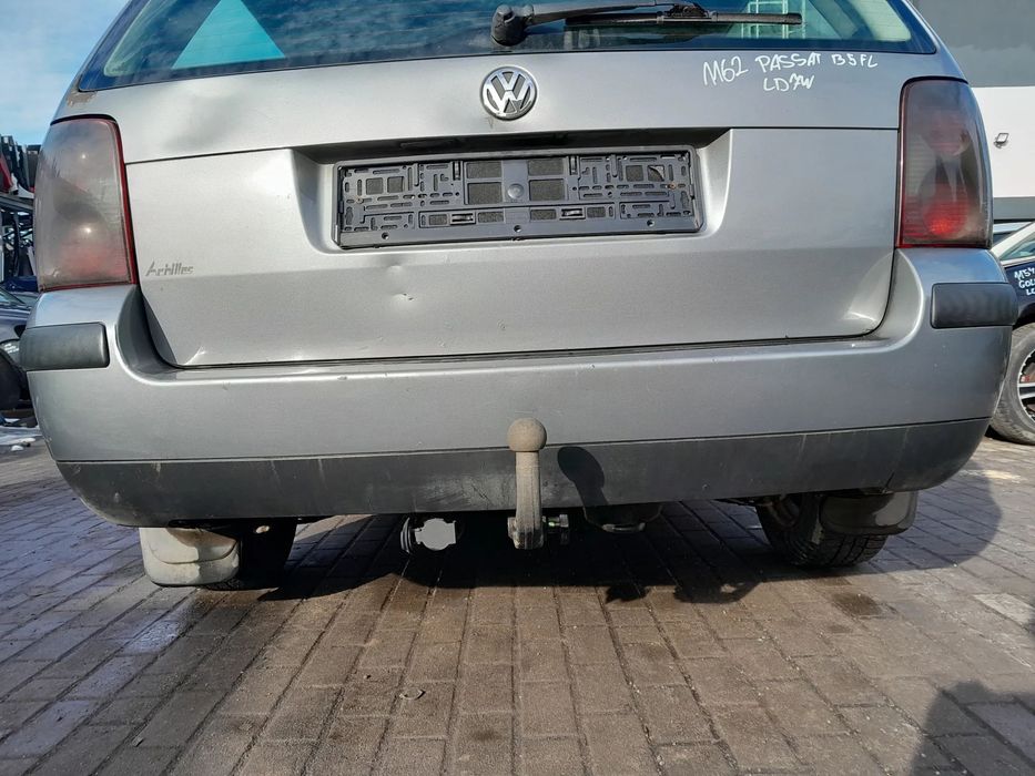 VW PASSAT B5 FL KOMBI ZDERZAK TYLNY TYŁ KOLOR: LD7W