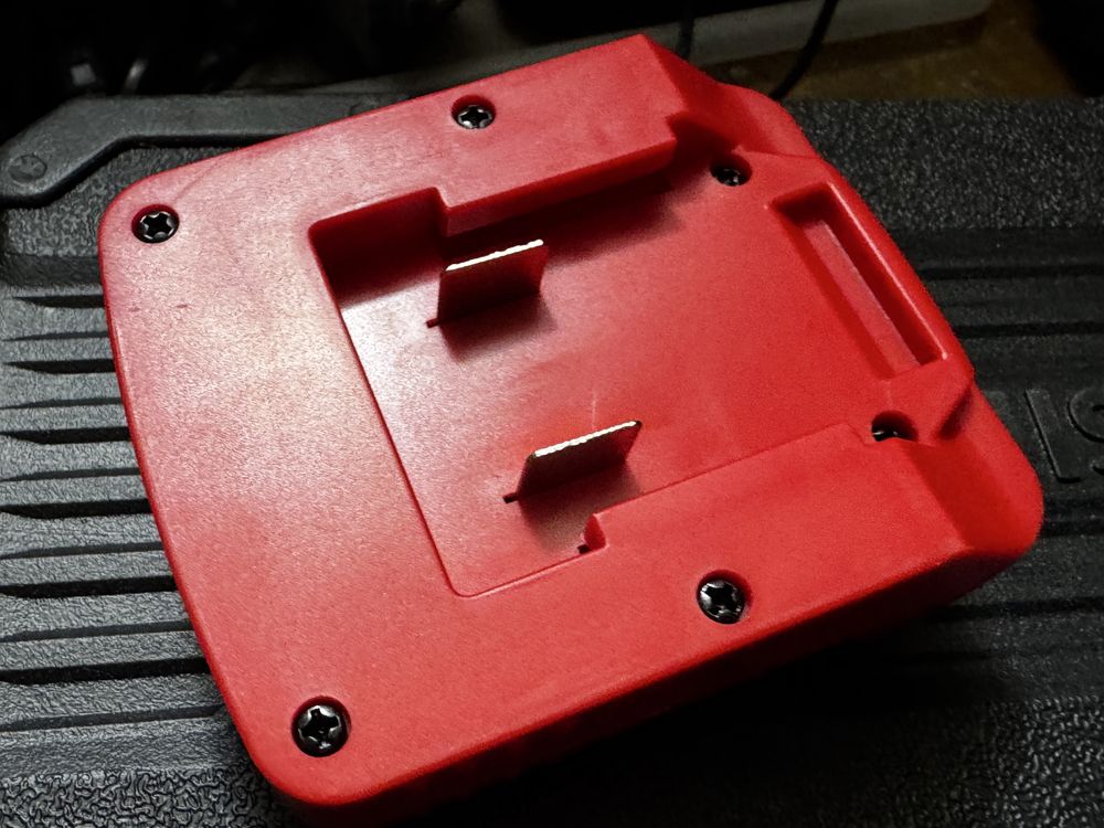 Adapter baterii Parkside na Makita Tol