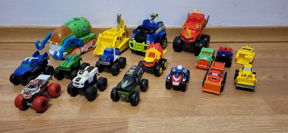 Psi patrol, bob budowniczy, blaze mega maszyny, monster truck