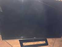 LG 37LS5600 uszkodzony
