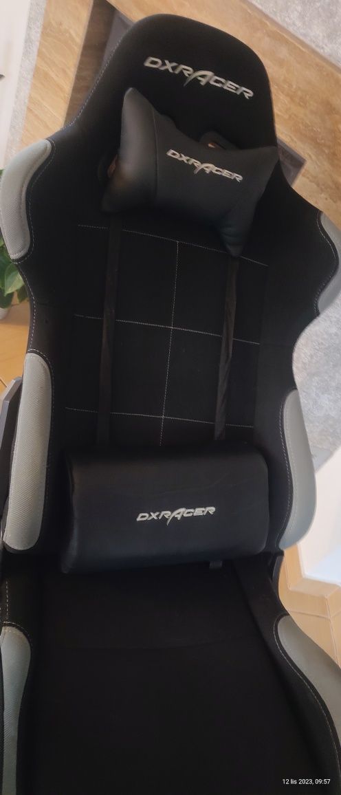 DXRACER krzesło gamingowe FD01