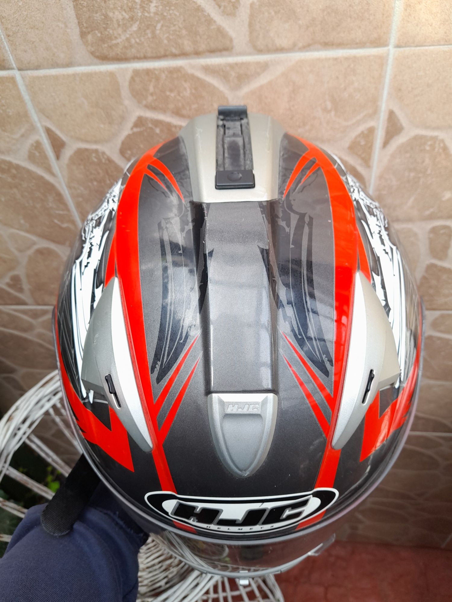 Kask HJC IS-16..