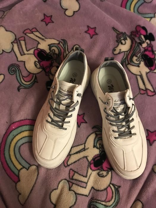 Кожаные лёгкие кроссы. Натуральная кожа Турция. 39-39,5 рр. 524грн