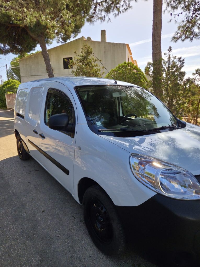 Renault Kangoo Maxi 3 lugares