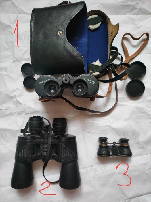 Бинокль      старый.