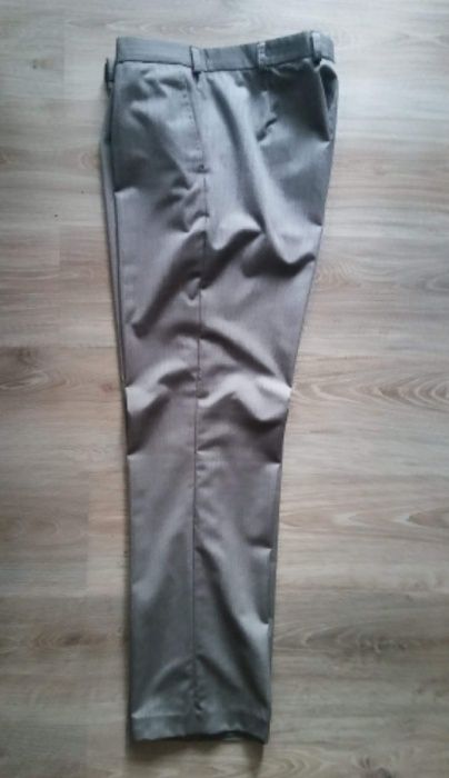 Stalowy garnitur rozm 54